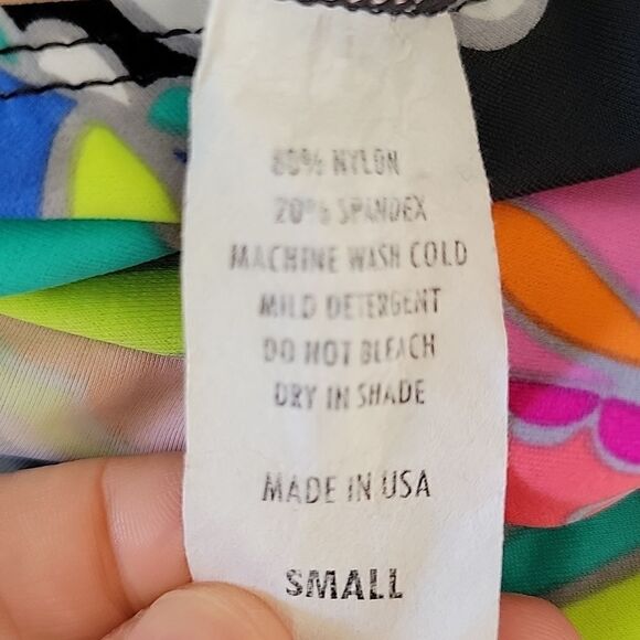 Spunk Wear Bright Retro Floral Flower Athletic Activewear Dress - Size Small - Picture 13 of 15